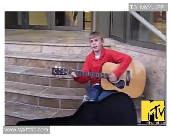 从街头小球员到世界巨星的成长之路揭秘